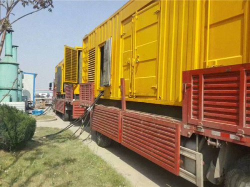 清苑发电机租赁公司为您介绍一下康明斯柴油发电机组的优点