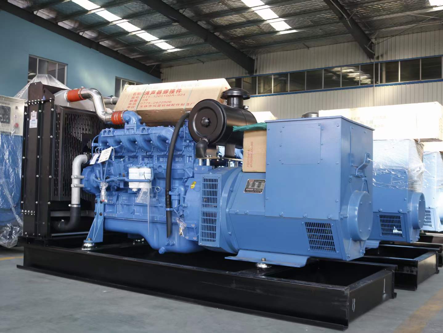 清苑柴油发电机组空气滤清器多久需要更换一次？