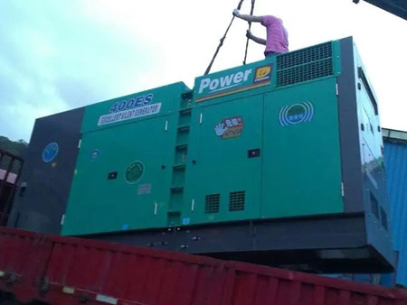 清苑柴油发电机组转速不稳定时，如何对发动机进行维护？