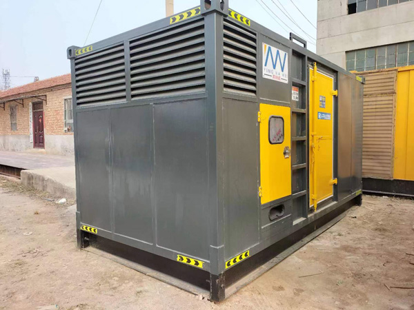 清苑柴油发电机输出电流大小是有什么决定的？