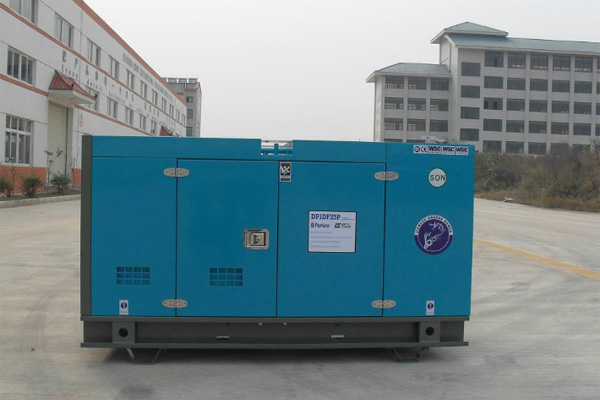 清苑发电机租赁发电机组的换季保养注意事项