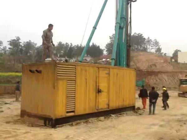 清苑如何判断水冷式机油散热器密封件是否需要更换？